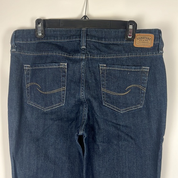 Signature Levi Strauss & Co. Low Rise Bootcut Jeans Sz: 12 - Picture 5 of 11